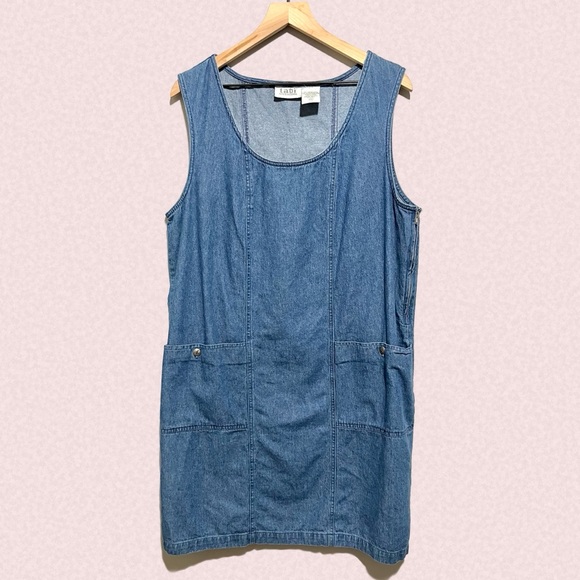 Tabi Sleeveless Dress main image 0